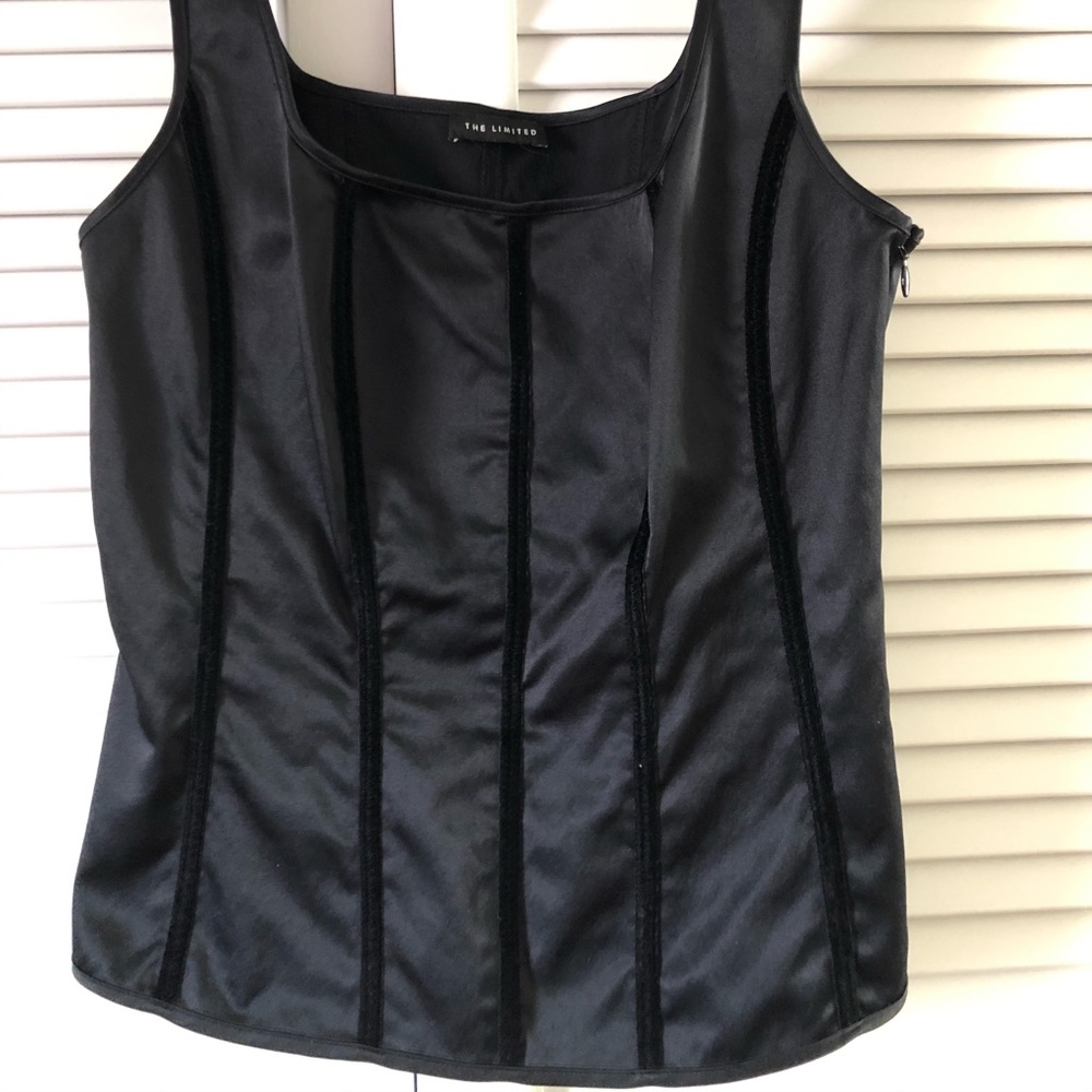 Black with velvet bone bustier